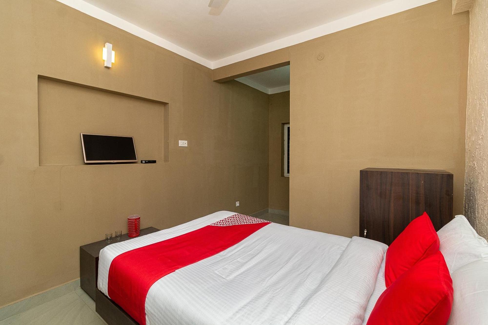 Oyo Green Hills Villa Kuttālam Kültér fotó
