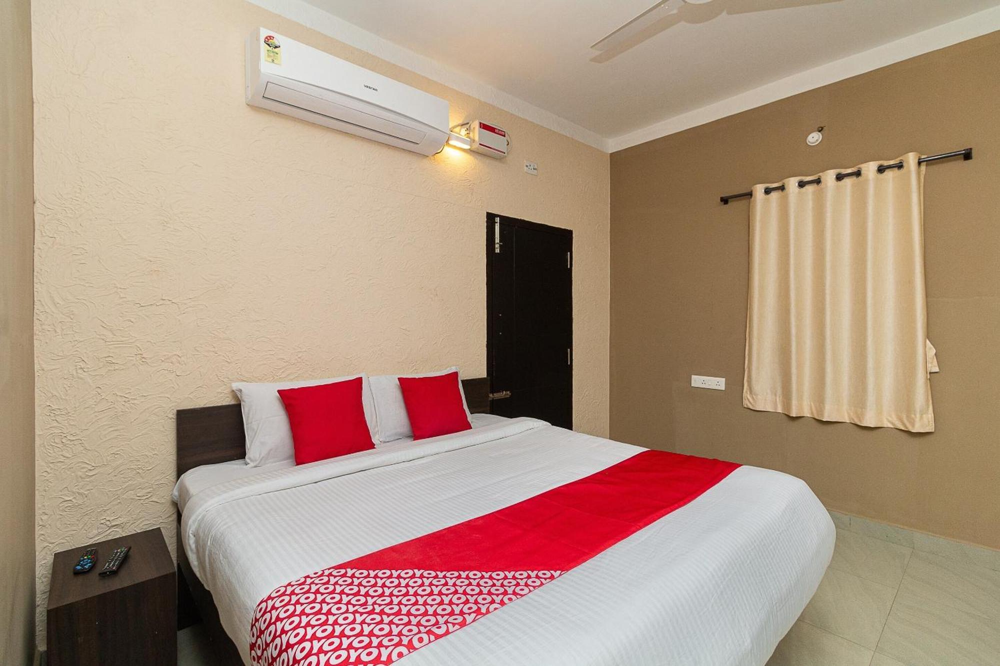 Oyo Green Hills Villa Kuttālam Kültér fotó
